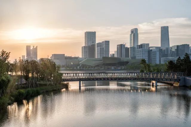 江门市毛荣楷的最新消息，一位城市发展的推动者与创新引领者